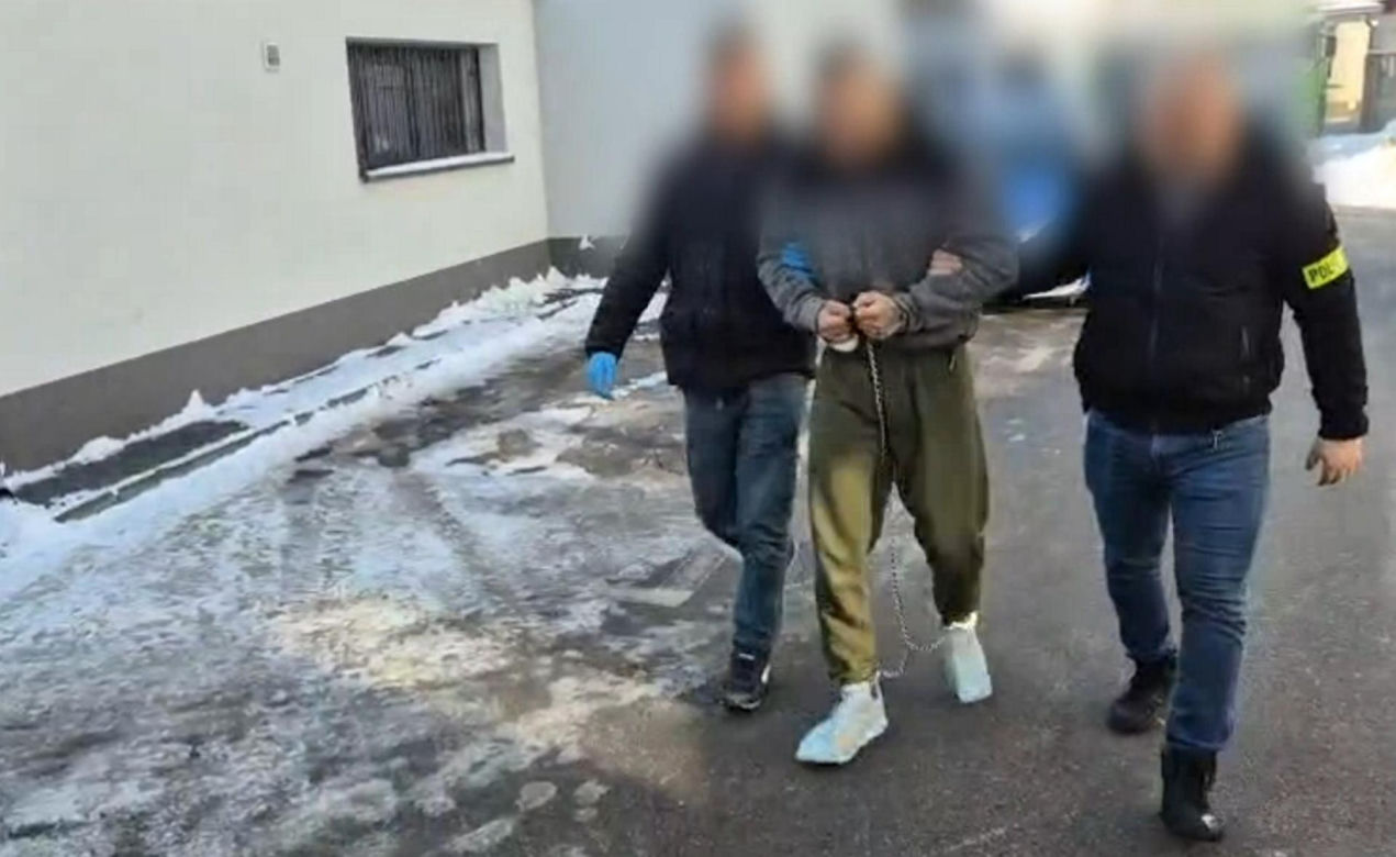 Łuków. 40-latek oszpecony, 16-latek ugodzony nożem. Policjanci zatrzymali poszukiwanego 28-latka [ZDJĘCIA