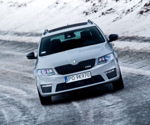 Skoda Octavia Combi RS230