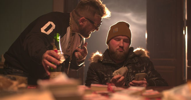 Popek x Sobota x Matheo: pieniądze i piękne kobiety w teledysku Nie zmienię się. ZDJĘCIA