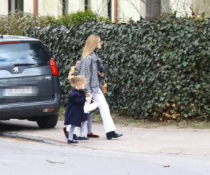 Kasia Tusk z córkami z koszyczkiem przyjechali do Donalda