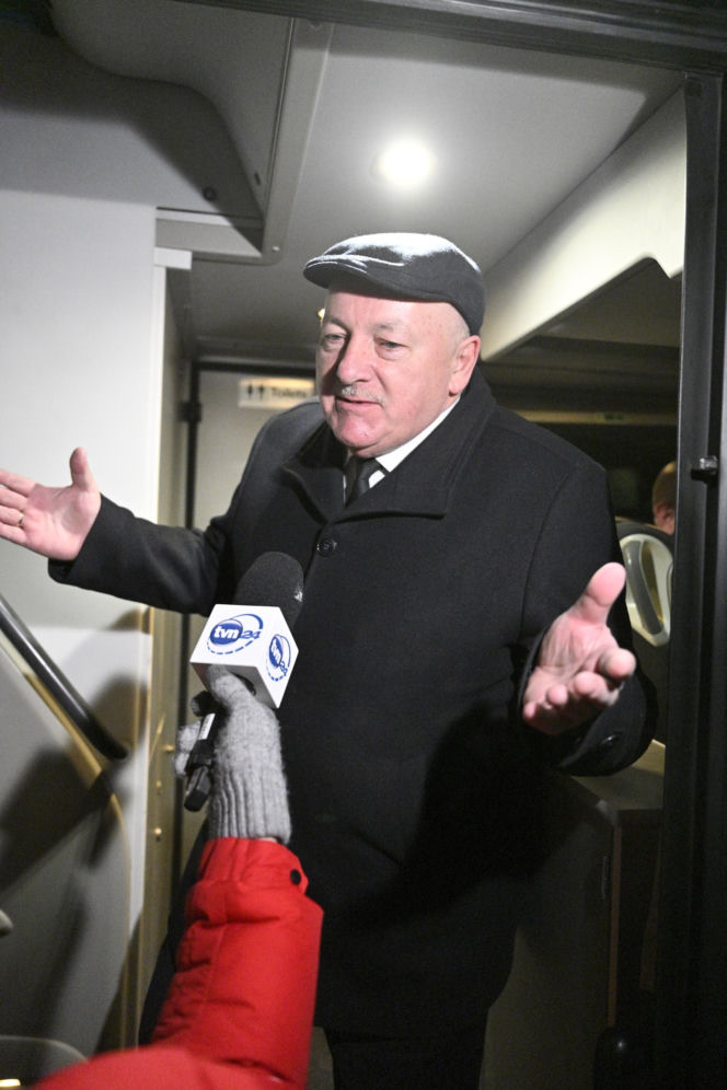 PiS rusza na wyjazdowe posiedzenie