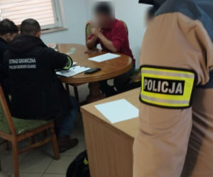 11 osób zatrzymanych przez policję