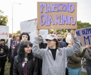 Protest w Piasecznie przeciwko Data Center