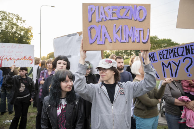 Protest w Piasecznie przeciwko Data Center