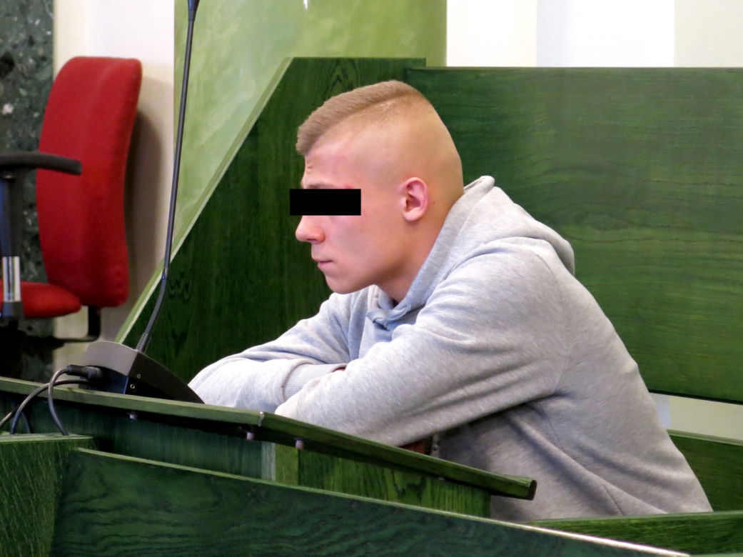 Awantura na drodze zakończyła się strzelaniną. Ruszył proces