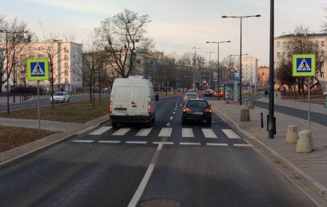 Mieszkańcy nie chcą świateł na przejściu na Woli