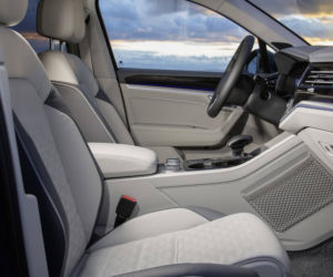 Zamaskowany Volkswagen Touareg