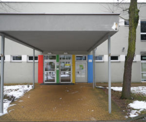 Tynk odpadł z sufitu na stołówce miejskiego żłobka! Placówka zamknięta. Szok we Wrocławiu