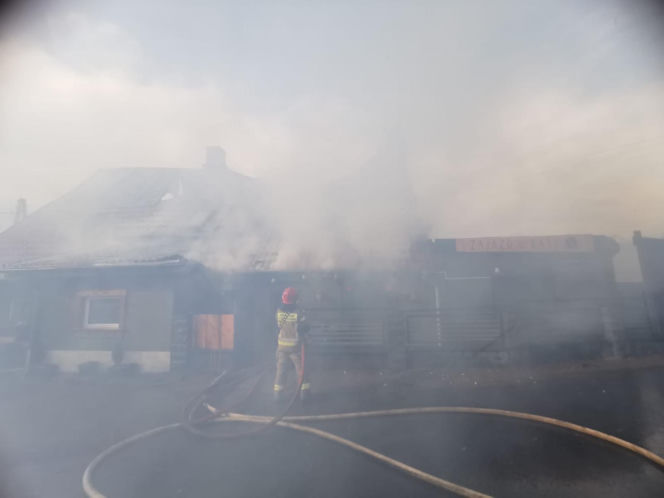 Ogromny pożar na Dolnym Śląsku. Znany zajazd stanął w ogniu