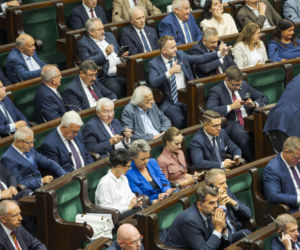 Powakacyjna rewia mody w Sejmie