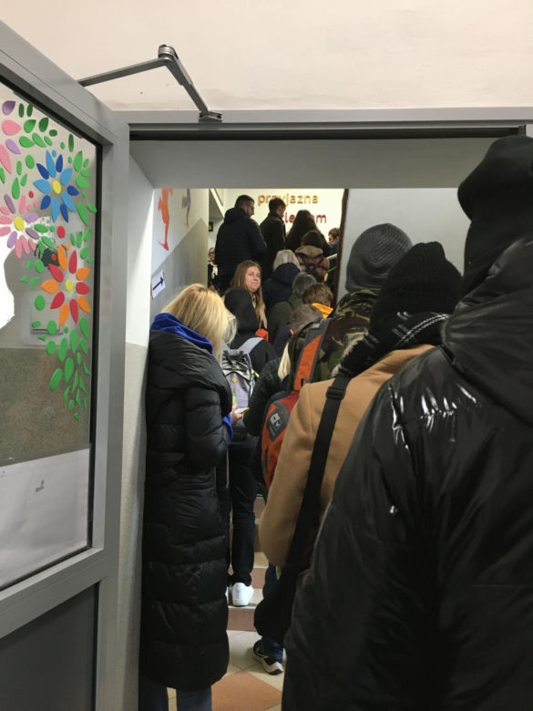 Wybory 2023. Sprawdź, ile osób pojawiło się w łódzkich lokalach wyborczych