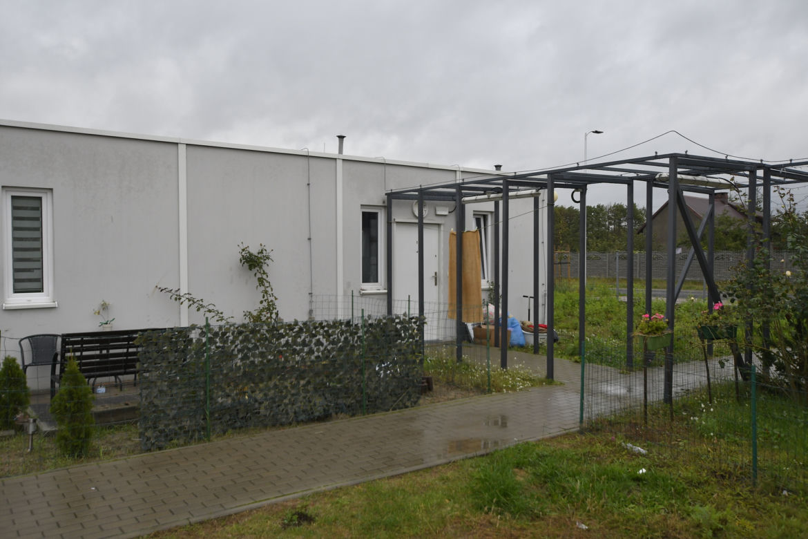 Mińsk Mazowiecki. 29-latka od trzech lat czeka na lokal komunalny. Burmistrz: "moim zdaniem mieszkanie jej się należy"