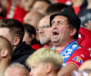 Widzew Łódź - Lech Poznań: Zdjęcia kibiców z meczu 6. kolejki PKO BP Ekstraklasy