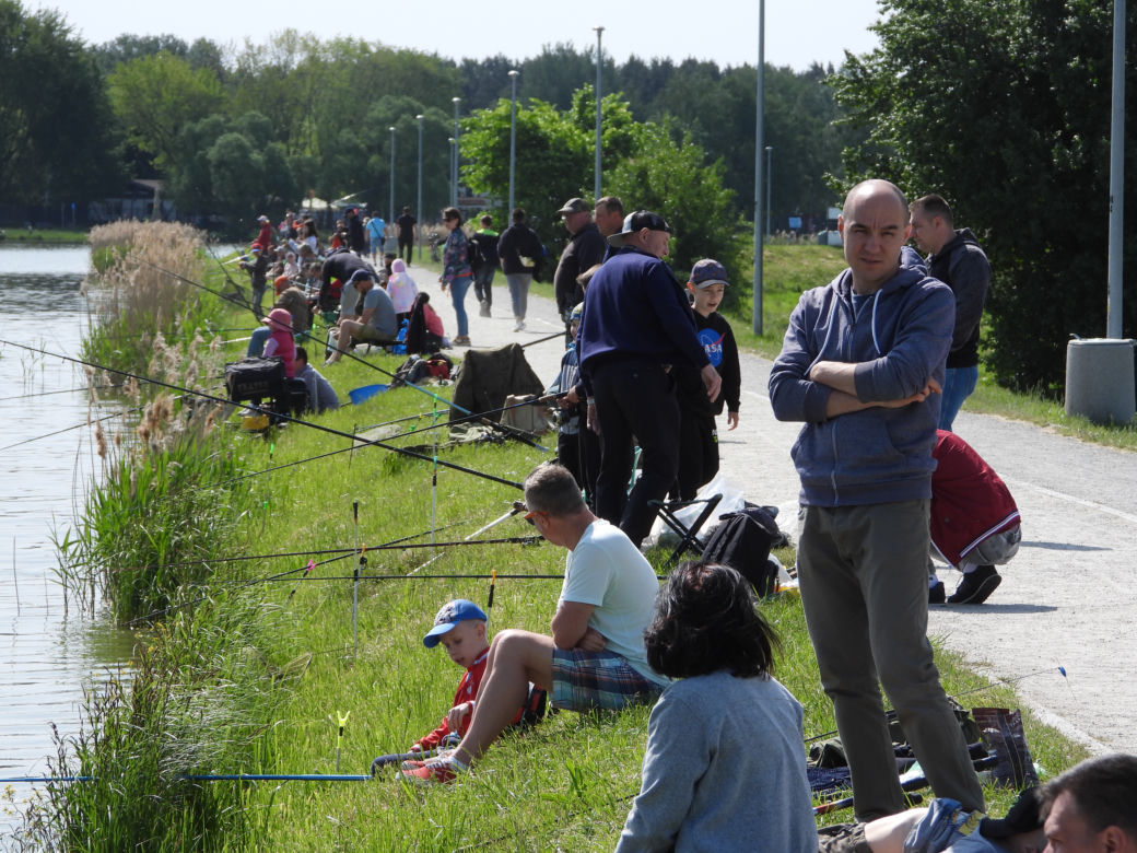 Zawody wędkarskie nad zalewem Muchawka i piknik wędkarski w Siedlcach