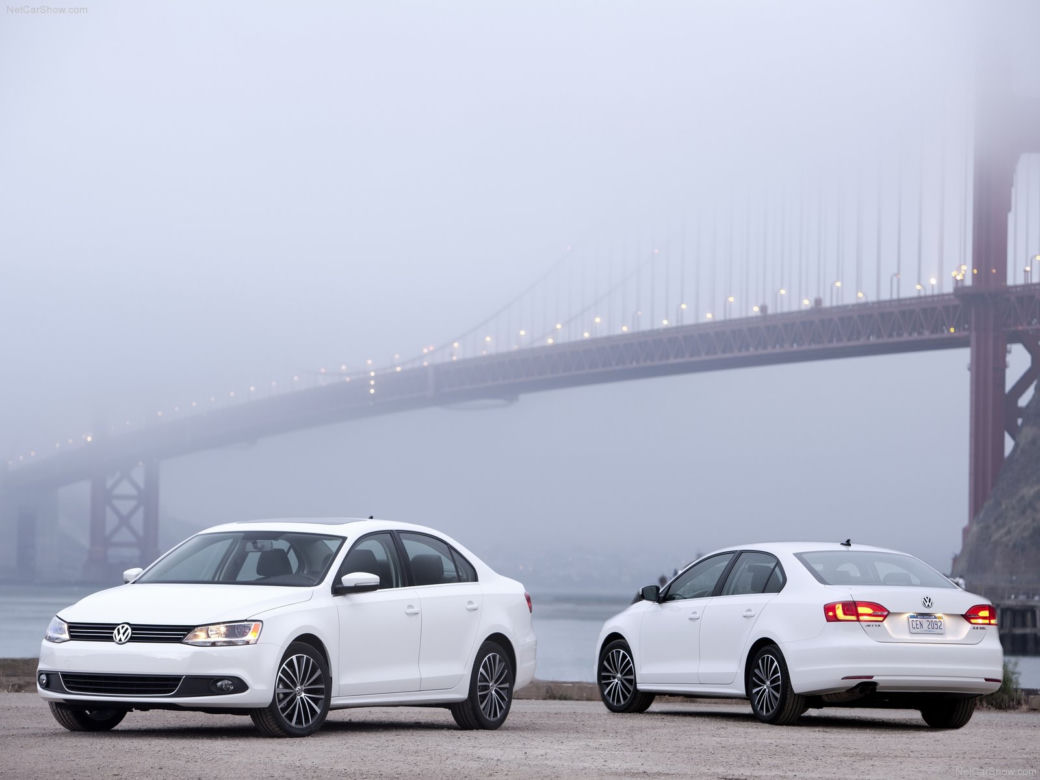 Volkswagen Jetta Trendline sedan, model 2011