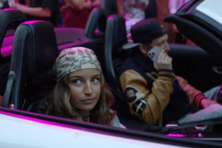 Film Chcę więcej. Julia Wieniawa i Maciej Musiałowski w rolach głównych