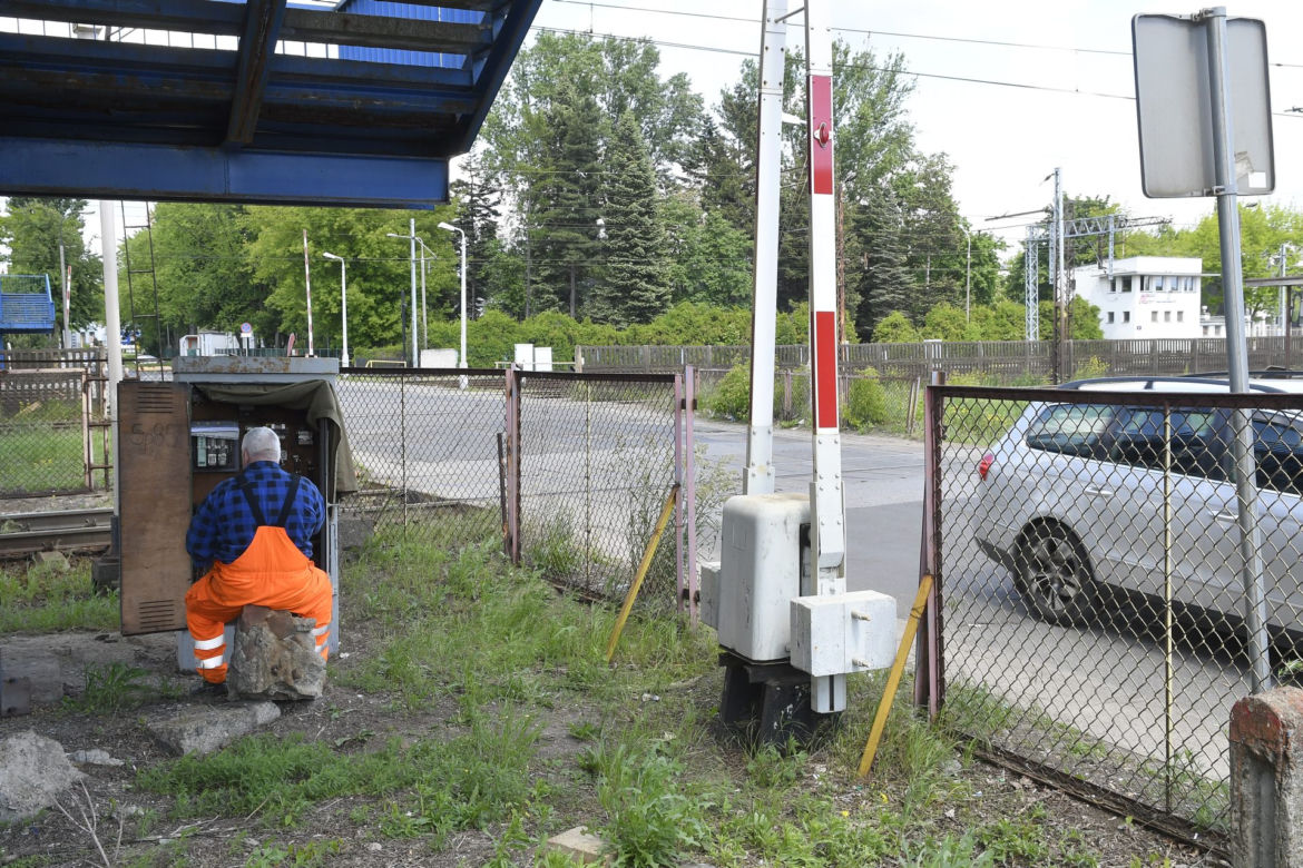 Wypadek na przejeździe Olszynka Grochowska