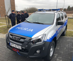Nowe radiowozy dla policnatów z powiatu kieleckiego