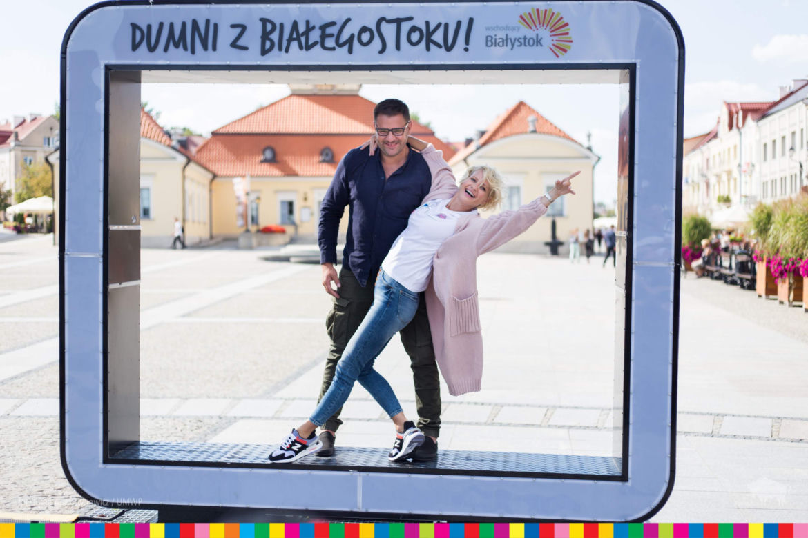 Kożuchowska i Karolak w Białymstoku. Kręcili odcinek serialu "Rodzinka.pl" 