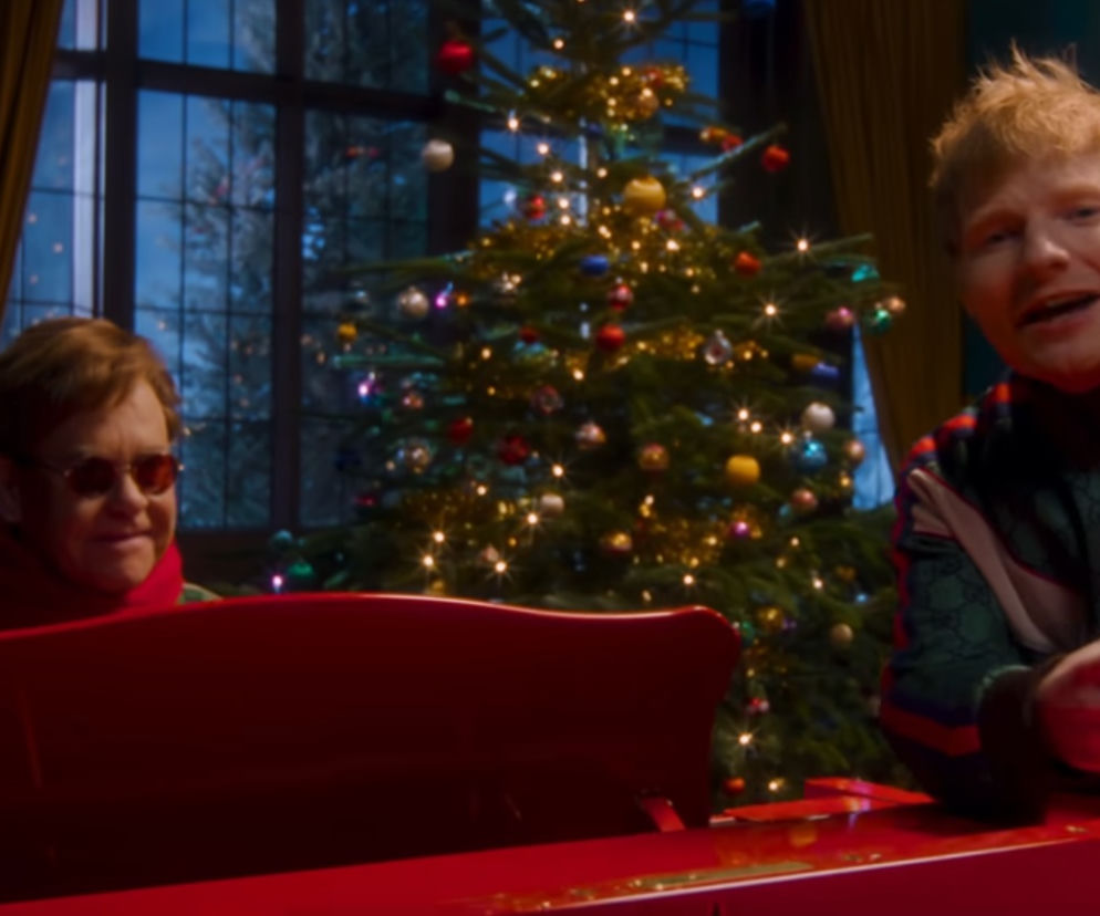 Nowy świąteczny hit? Elton John i Ed Sheeran  śpiewają „Merry Christmas. Dochód zostanie przekazany na cele charytatywne