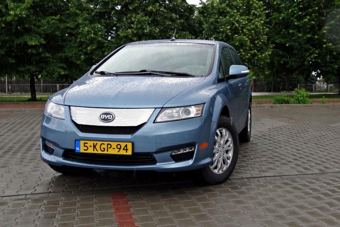 BYD E6 - elektryczne auto z Chin