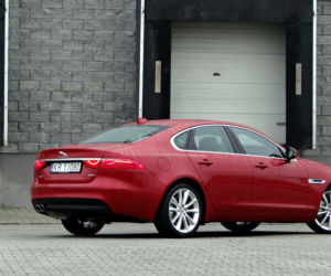 Jaguar XF 2.0 i4D 180 KM