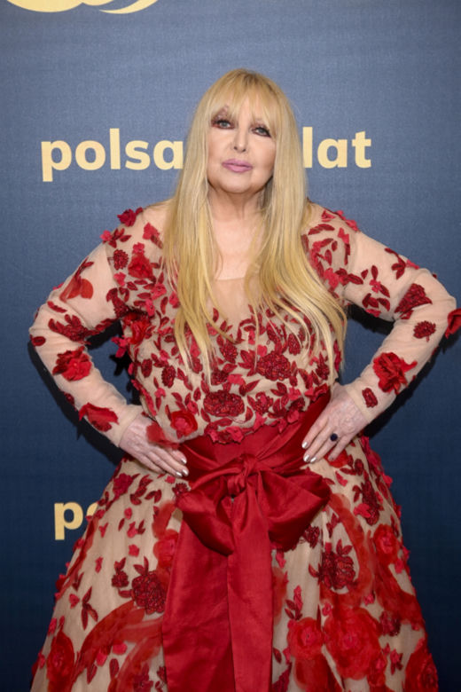 Odchudzona Maryla Rodowicz w miniówce
