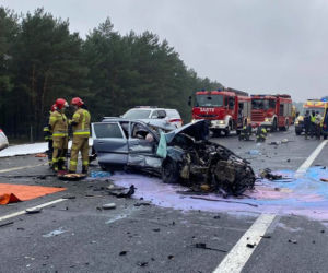 Tragedia na obwodnicy Torunia. Zderzyło się 5 samochodów, jedna osoba nie żyje