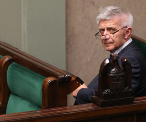 Gronkiewicz-Waltz, Belka i Glapiński zrobili fortunę. NBP ujawnił pensje z 25 lat 