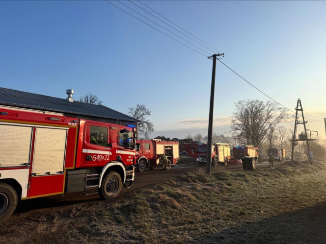 Pożar w zakładzie utylizacji opon w Rożentalu