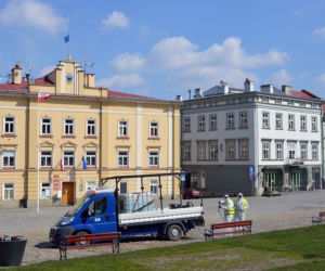 W Przemyślu odkażają Szwejka i niedźwiedzia