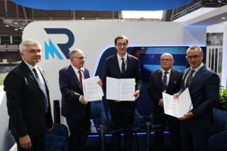 Sieć Badawcza Łukasiewicz i Radiotechnika Marketing rozpoczęły współpracę przy systemach zasilania
