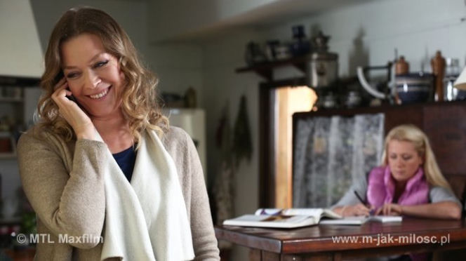 M jak miłość odc. 1132. Marzenka (Olga Szomańska), Anna (Tamara Arciuch)