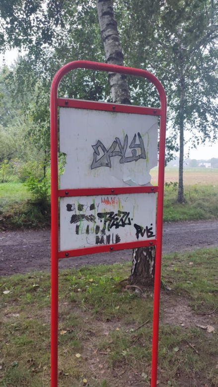 Jasienica. Spalony plac zabaw przy ul. Słoneczników