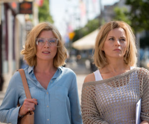 Aż po sufit odc. 7. Joanna (Edyta Olszówka), Beata (Małgorzata Foremniak)