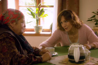 Ranczo 7 sezon odc. 85. Lucy (Ilona Ostrowska), babka (Grażyna Zielińska)