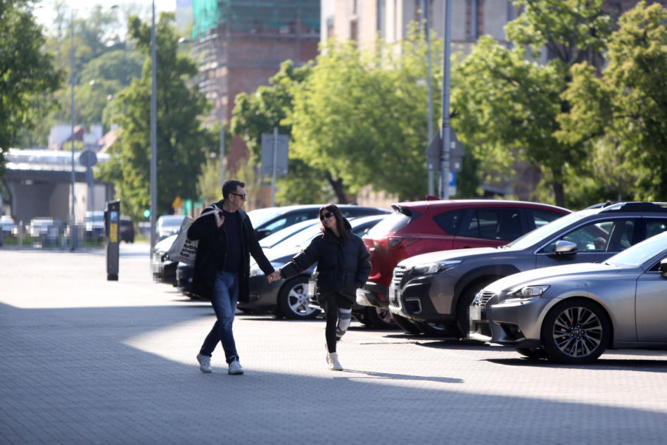 Maciej Orłoś i Paulina Koziejowska zjedli pizze, a potem poszli na rehabilitację