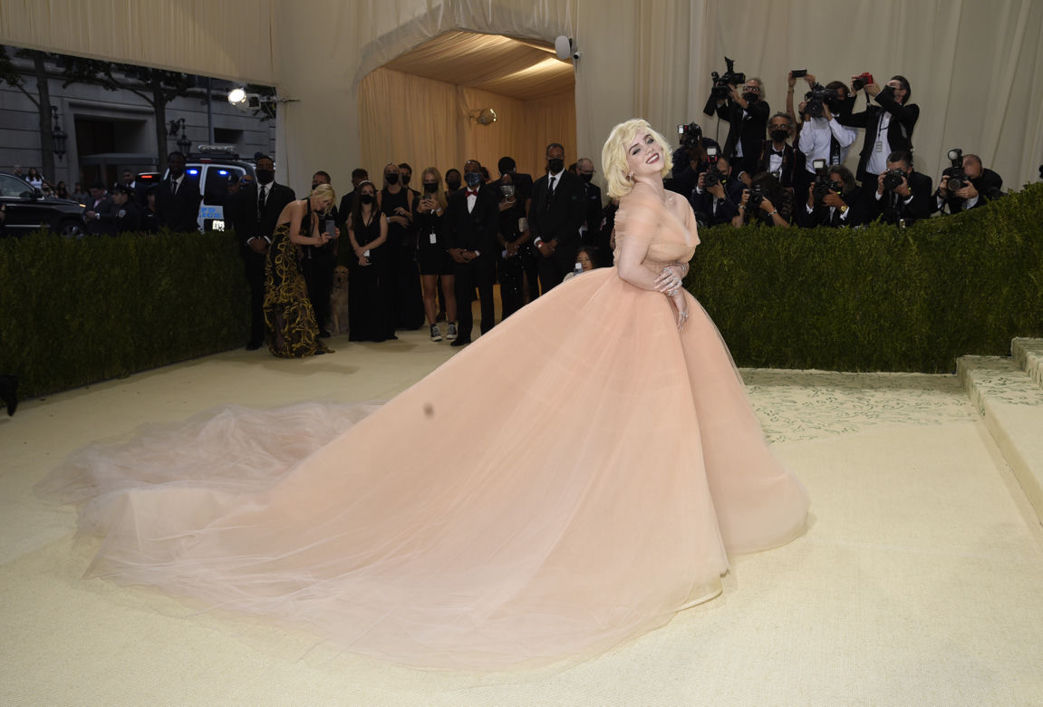 Stylizacje gwiazd MET GALA 2021