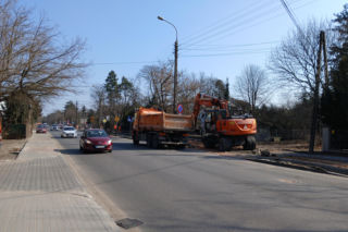 Zniknie tzw. absurd 1 kilometra? Przez niego gminy kroją inwestycje na „plasterki salami”