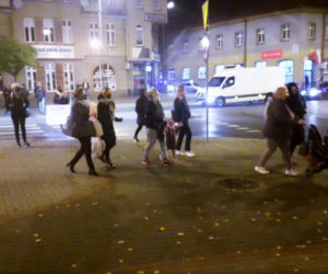 Mieszkańcy nadal protestują - Strajk Kobiet w Iławie (9.11)
