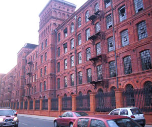 Hotel Andel's przed rewitalizacją – fasada południowa
