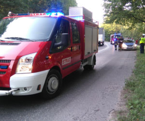 Groźny wypadek pod Bydgoszczą. Jedna osoba trafiła do szpitala! [ZDJĘCIA]