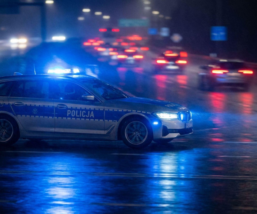 Kielce: policyjny pościg zakończony dachowaniem. Sześć osób w szpitalu