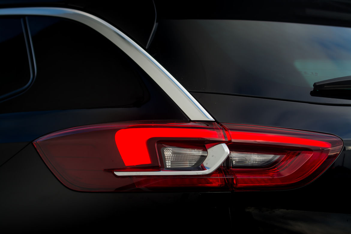 Opel Insignia GSi Sports Tourer 2.0 CDTi 210 KM AT8 AWD
