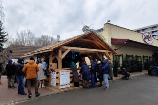 Musisz to zobaczyć! Wyjątkowa żywa szopka w Krakowie przyciąga tłumy