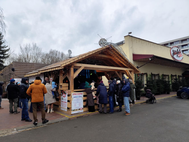 Musisz to zobaczyć! Wyjątkowa żywa szopka w Krakowie przyciąga tłumy