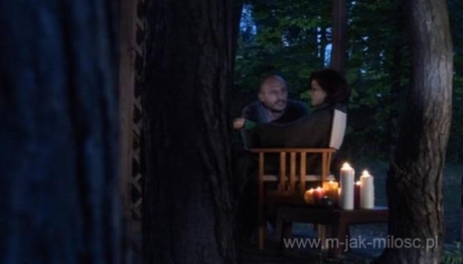 	M jak miłość. Kinga Zduńska (Katarzyna Cichopek), Robert Lubiński (Tomasz Borkowski)