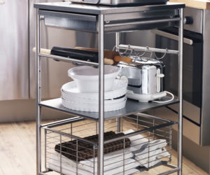Pomocnik kuchenny w małej kuchni IKEA