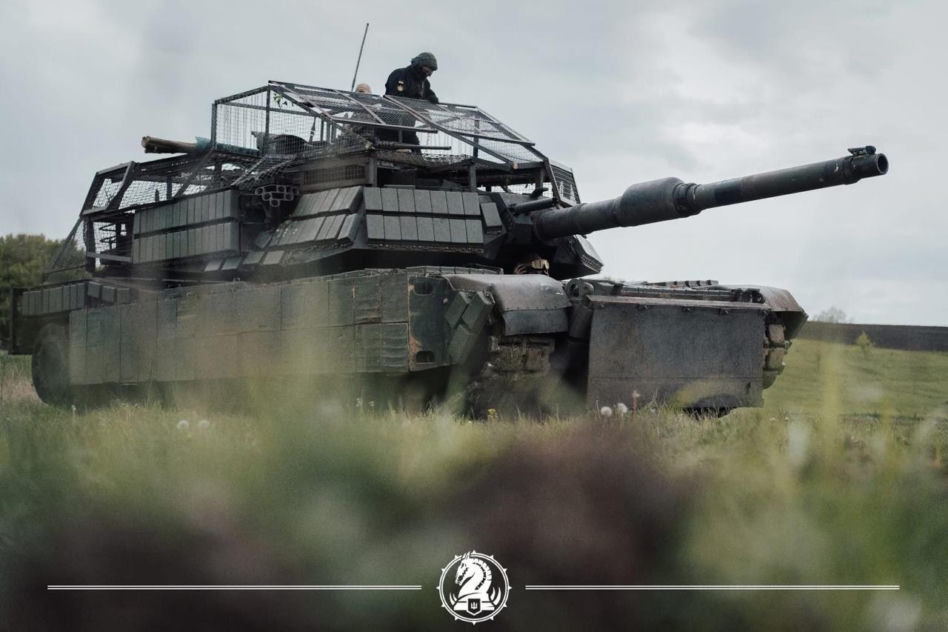 M1A1 Abrams MBT