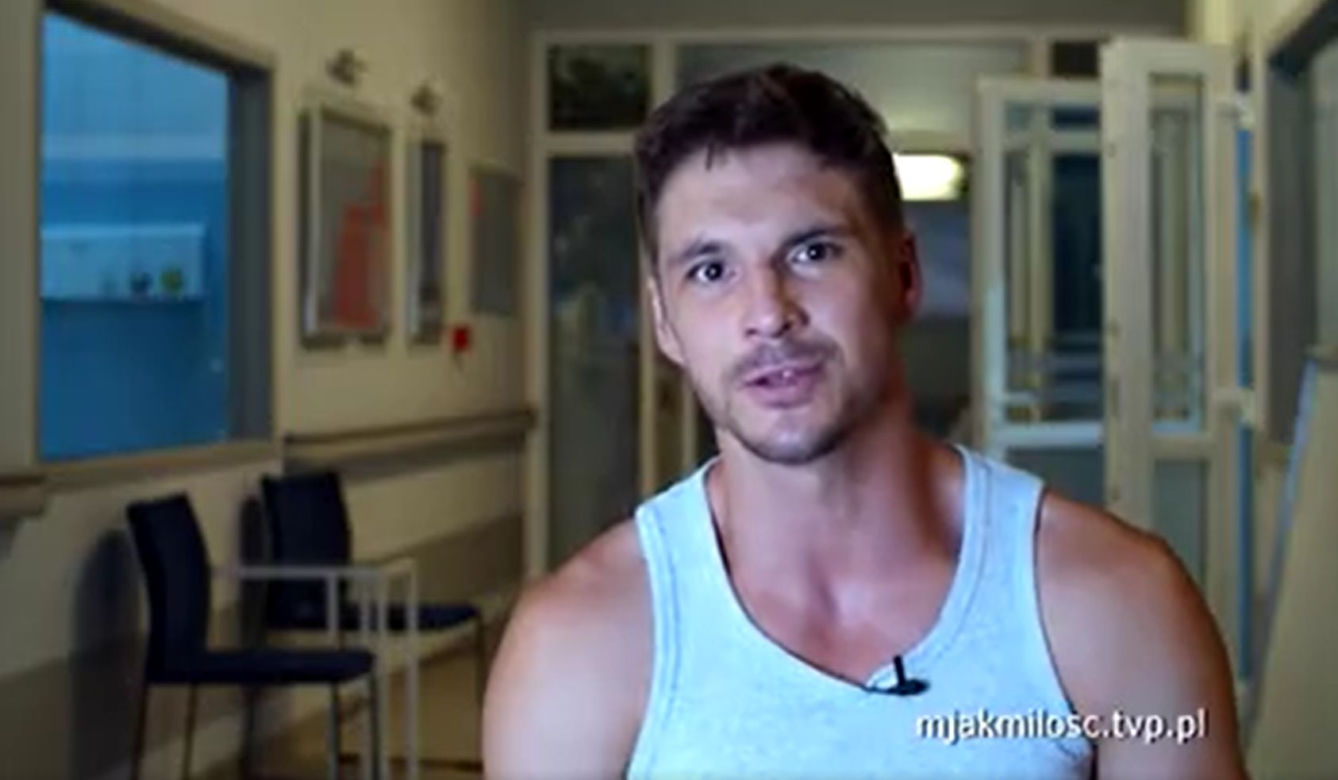 M jak miłość, Kulisy: Mikołaj Roznerski (Marcin) 